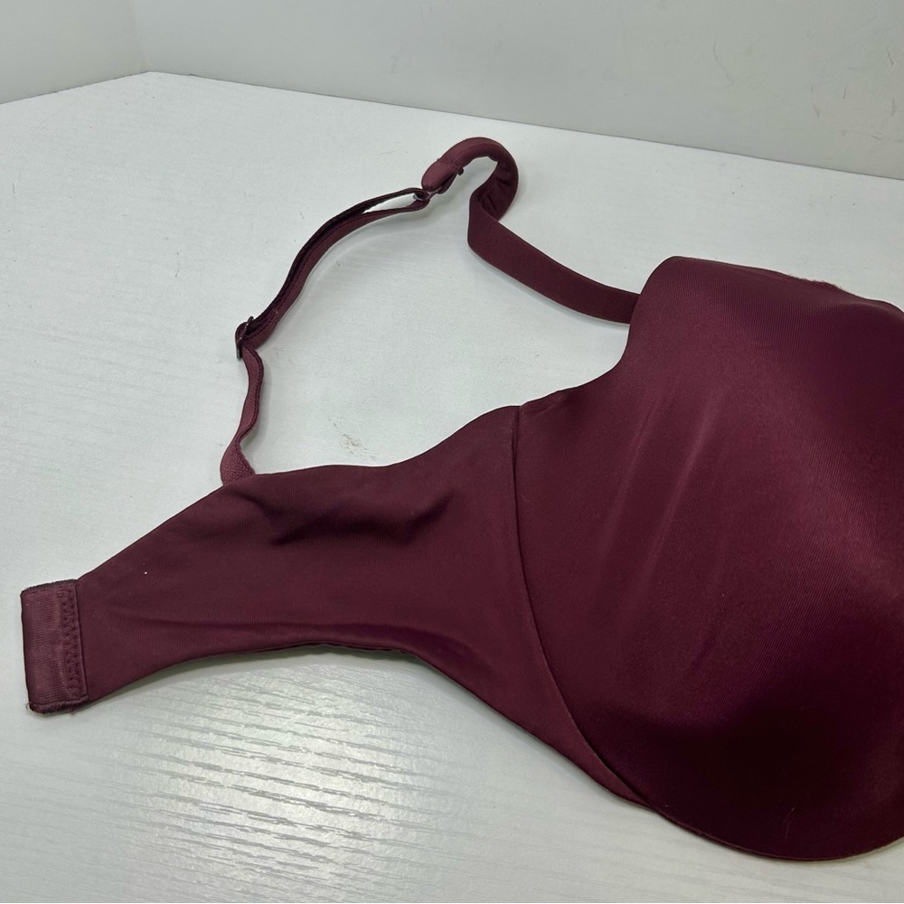 Victoria’s Secret Body by Victoria IPEX Maroon Adjustable Strap Bra 34DD - Picture 12 of 13